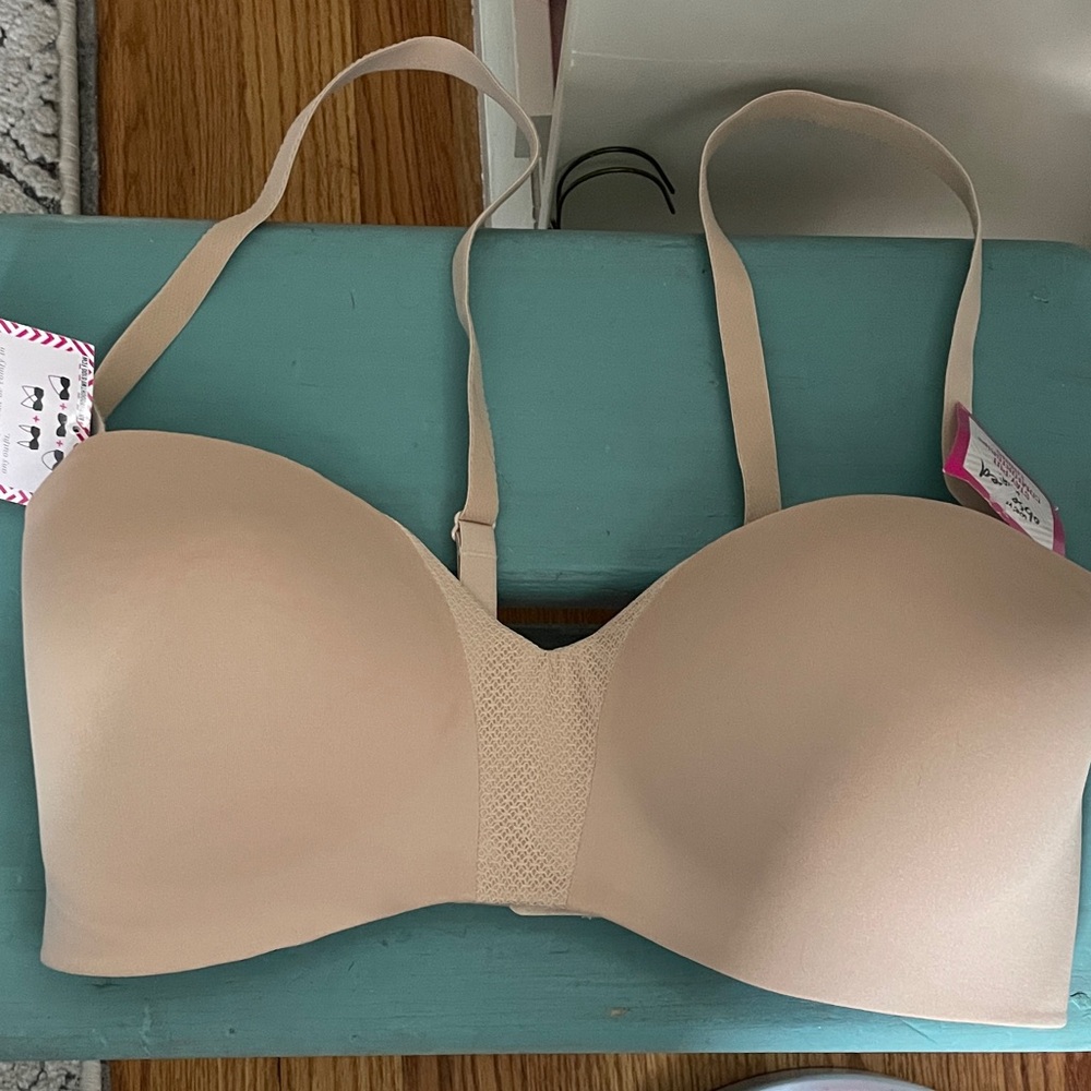 NWT Maidenform Wiress Strapless Convertible Bra - Nude